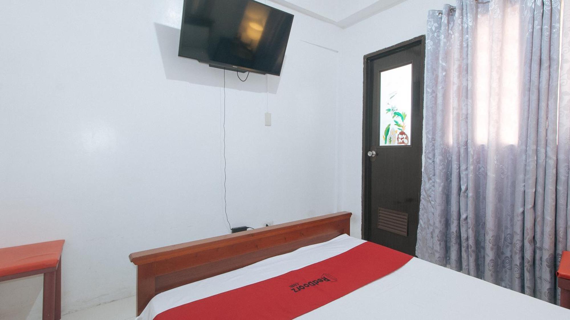 מלון Reddoorz Near Lrt 2 Antipolo Station מראה חיצוני תמונה