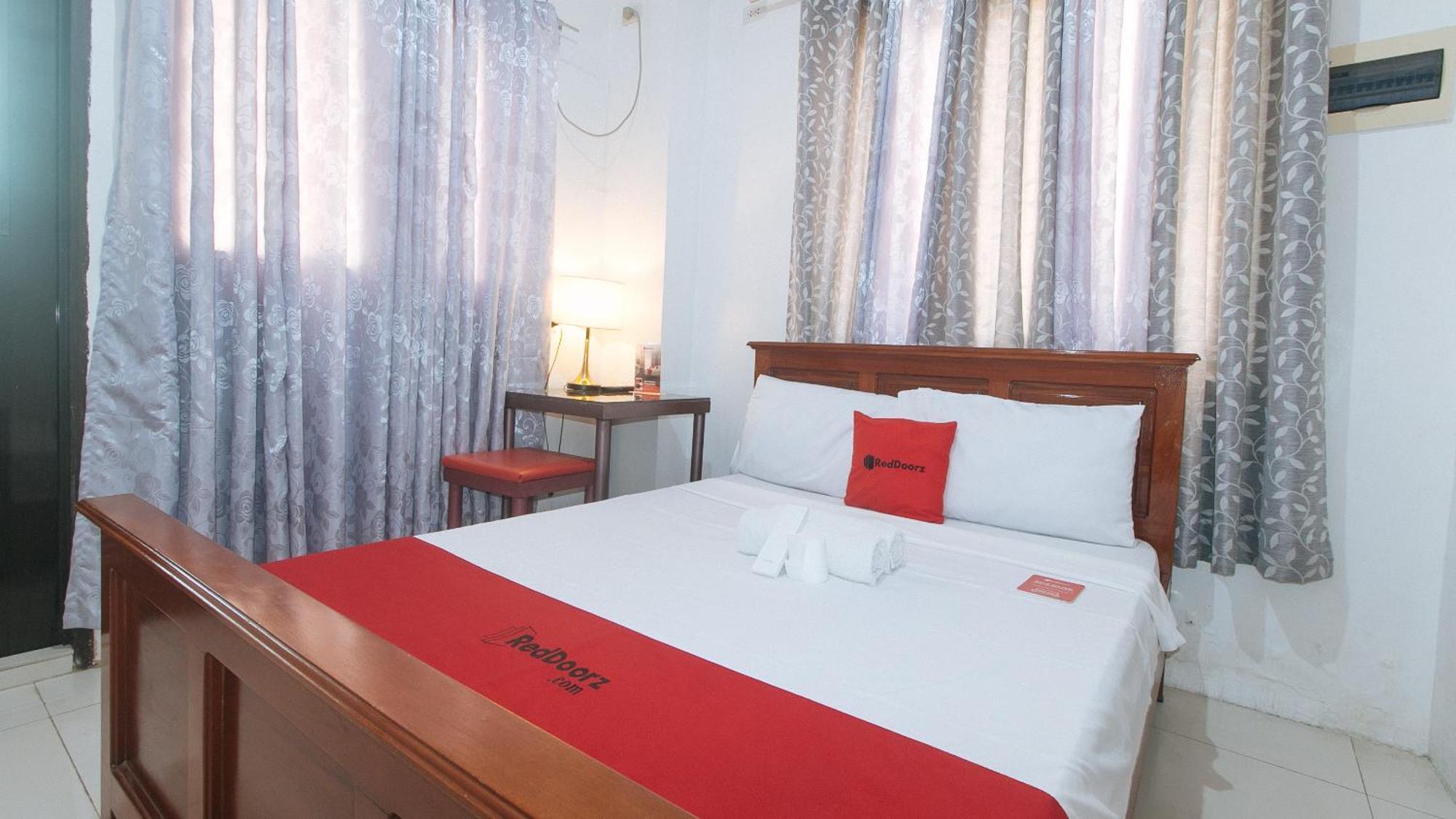 מלון Reddoorz Near Lrt 2 Antipolo Station מראה חיצוני תמונה