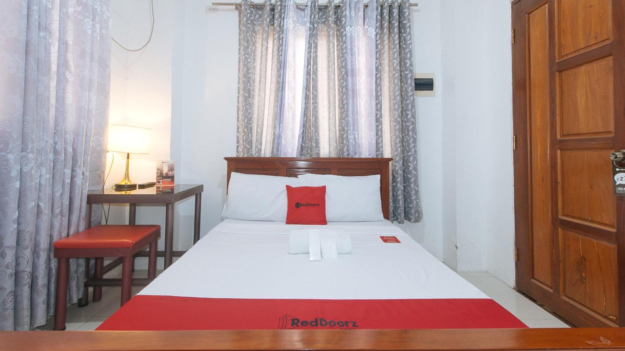 מלון Reddoorz Near Lrt 2 Antipolo Station מראה חיצוני תמונה